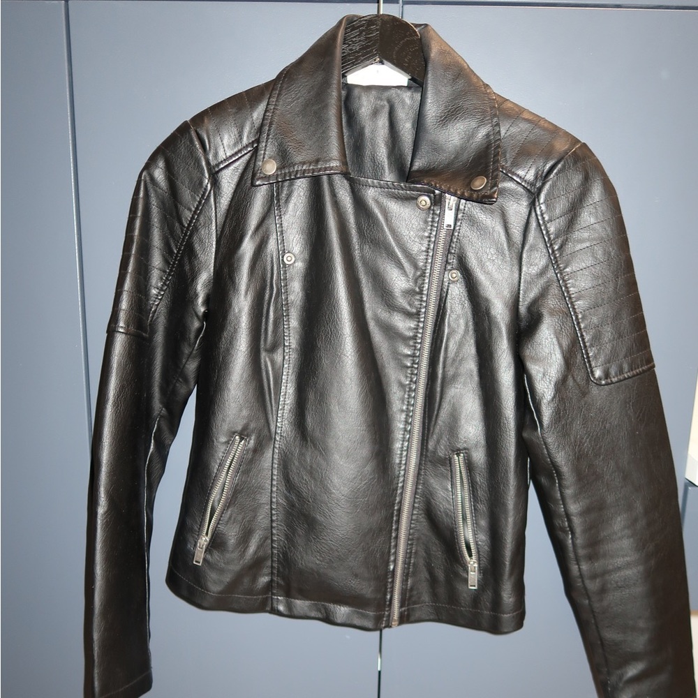 Leather Jacket - Picture 2 of 4
